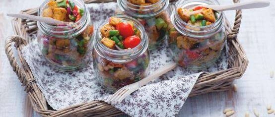 Panzanella al profumo mediterraneo
